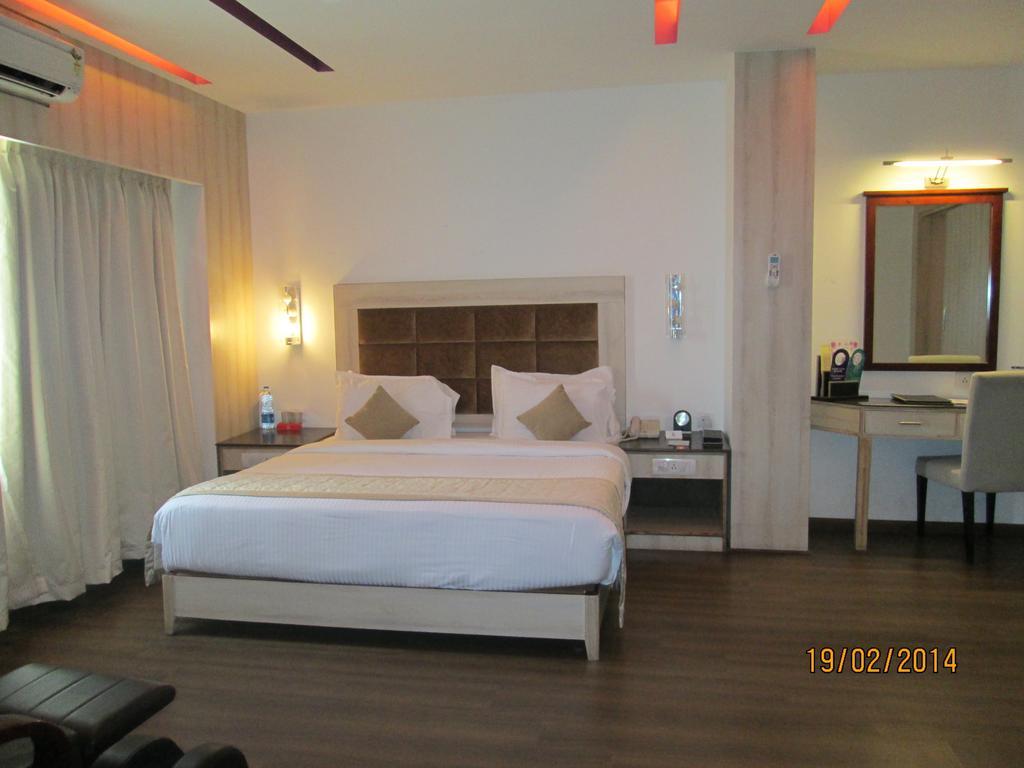 Rr Inn Palayankottai Quarto foto